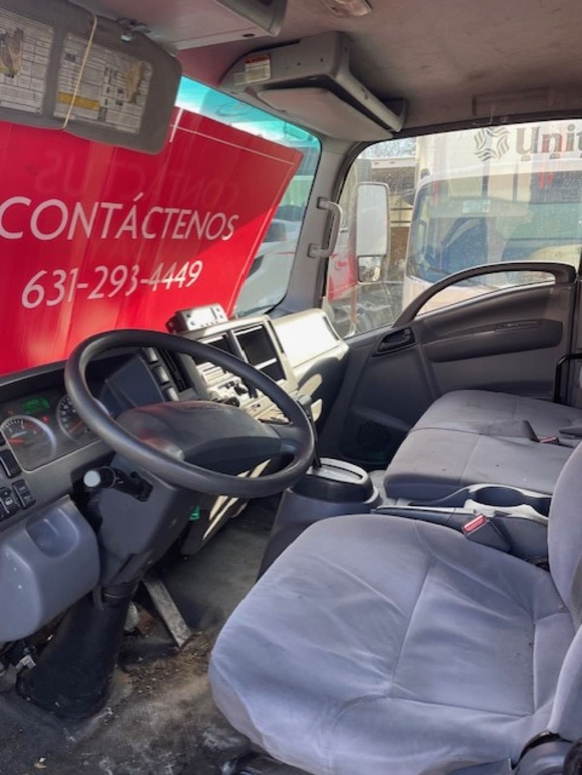 2020 Isuzu NQR 271070