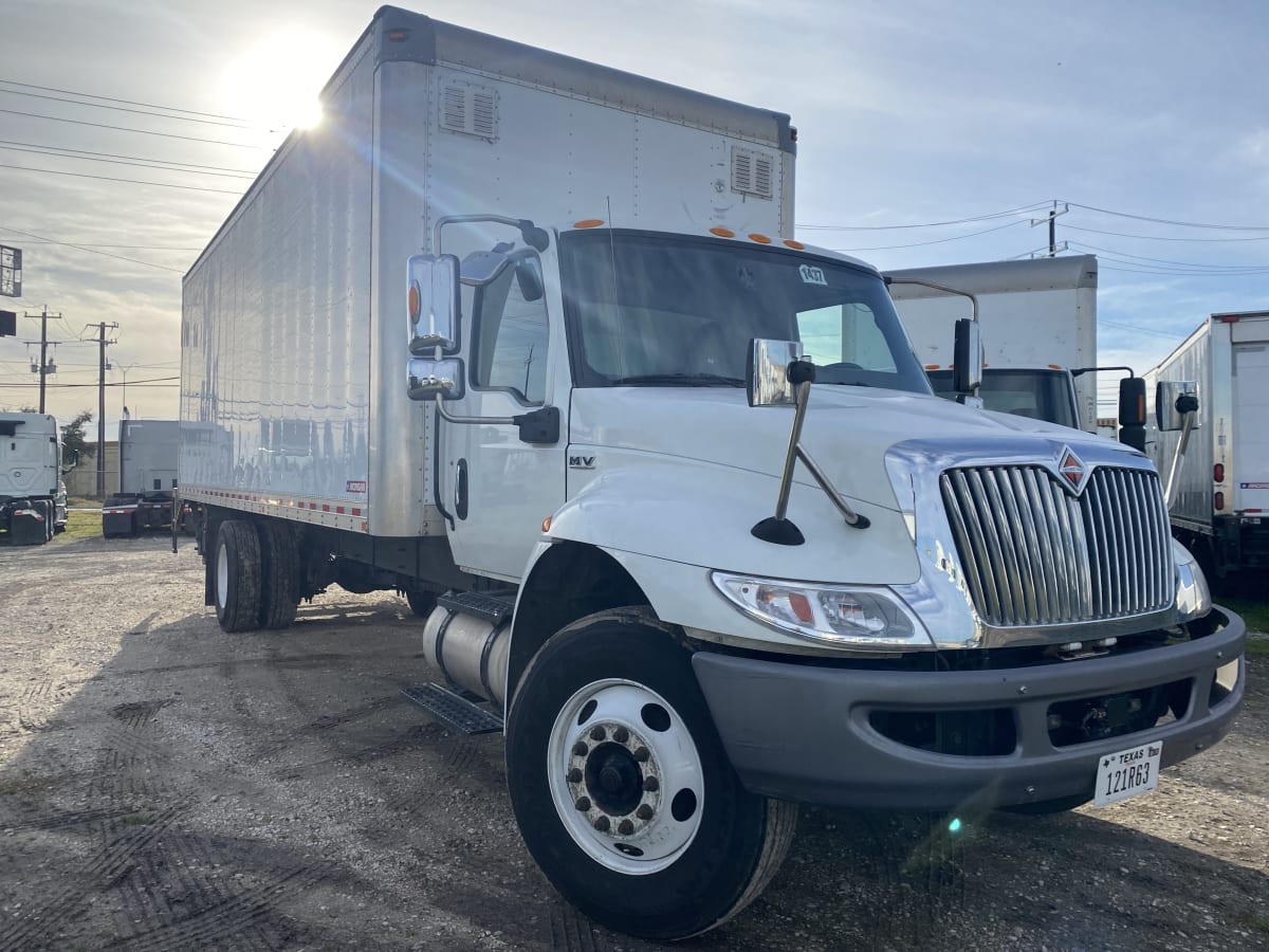 2020 Navistar International MV607 (4X2) 271076