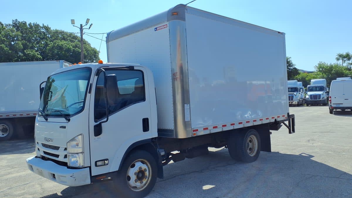 2019 Isuzu NPR 271160