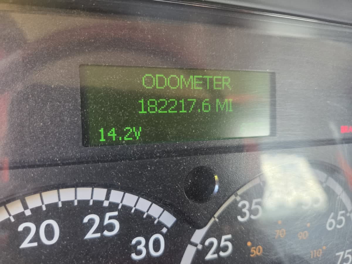 2020 Freightliner/Mercedes M2 106 271351