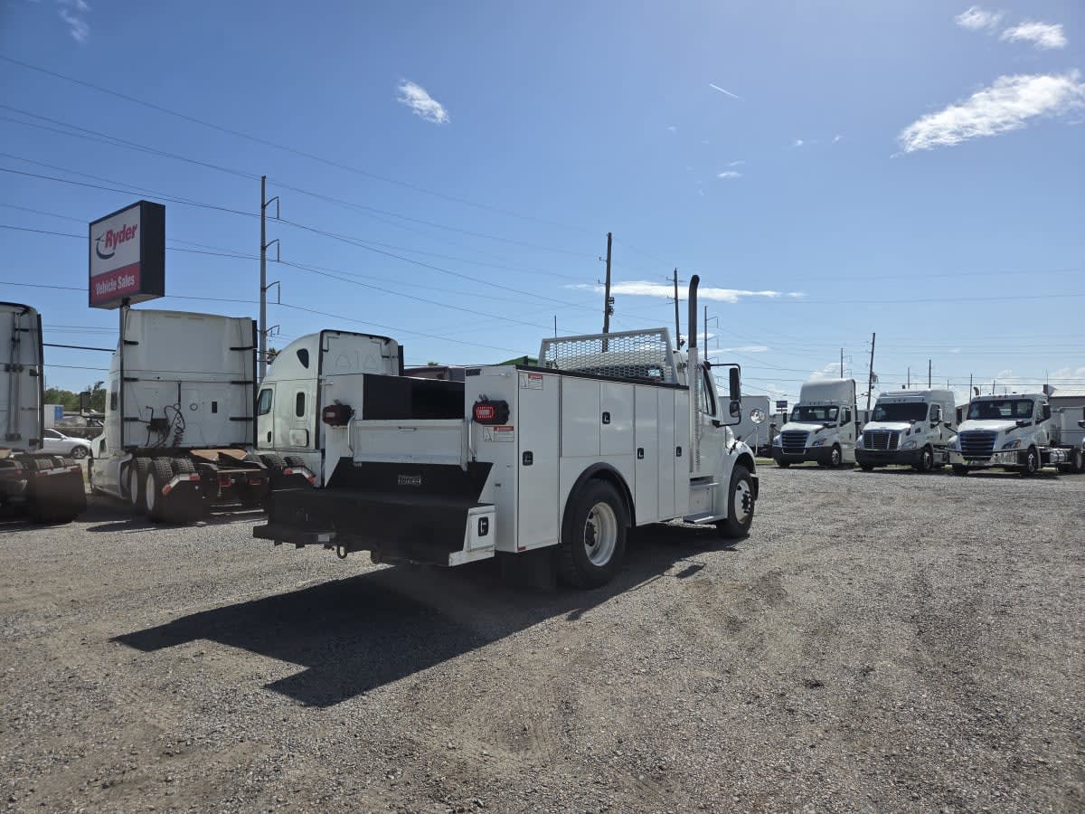 2020 Freightliner/Mercedes M2 106 271351