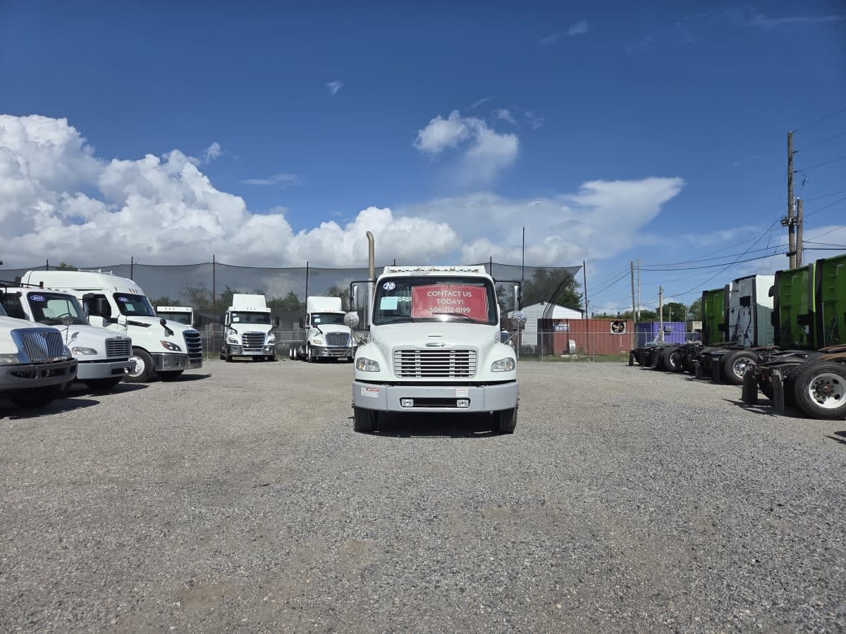 2020 Freightliner/Mercedes M2 106 271351