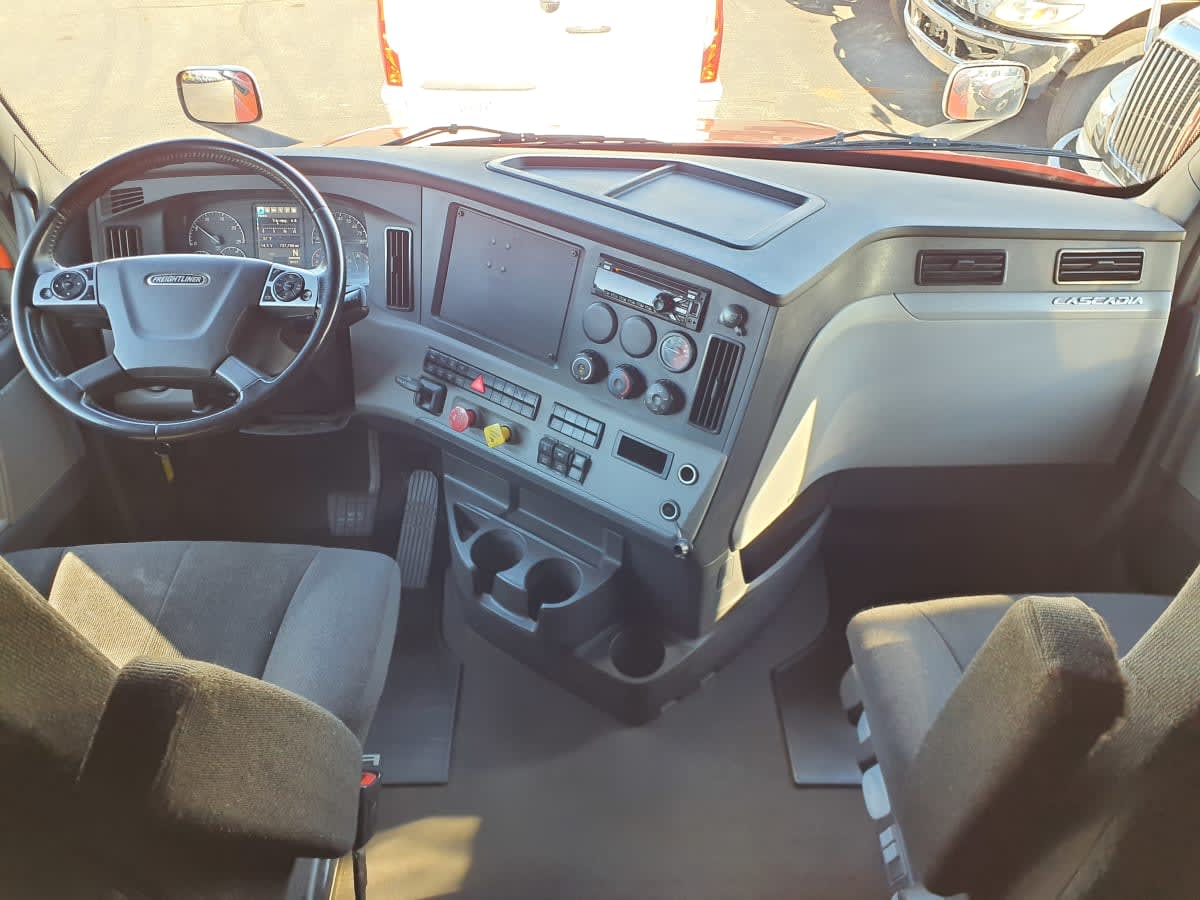 2020 Freightliner/Mercedes NEW CASCADIA PX12664 271433
