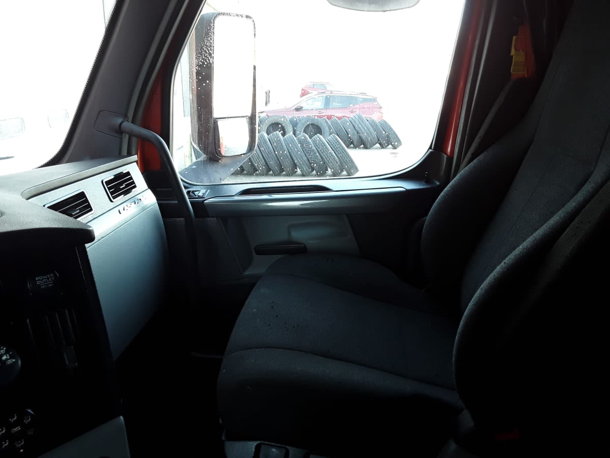 2020 Freightliner/Mercedes NEW CASCADIA PX12664 271439