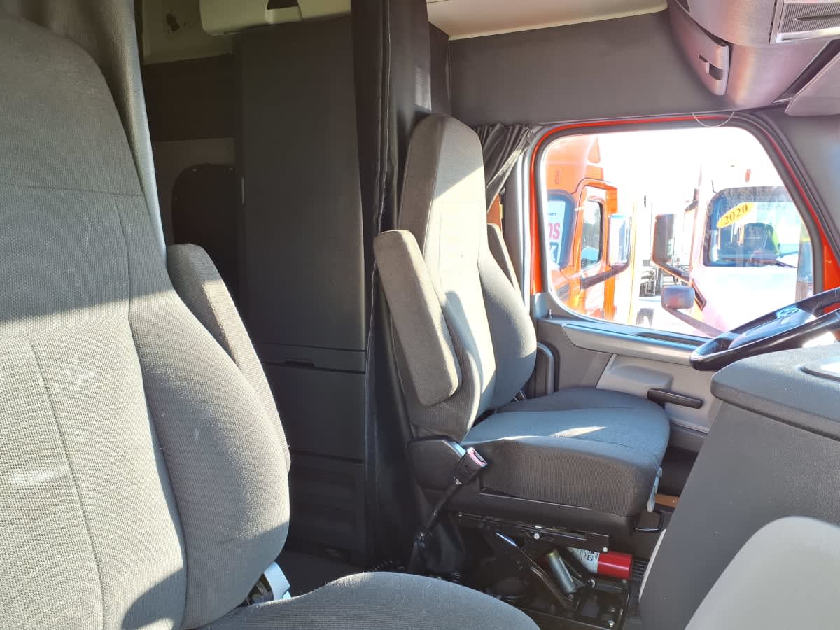 2020 Freightliner/Mercedes NEW CASCADIA PX12664 271451