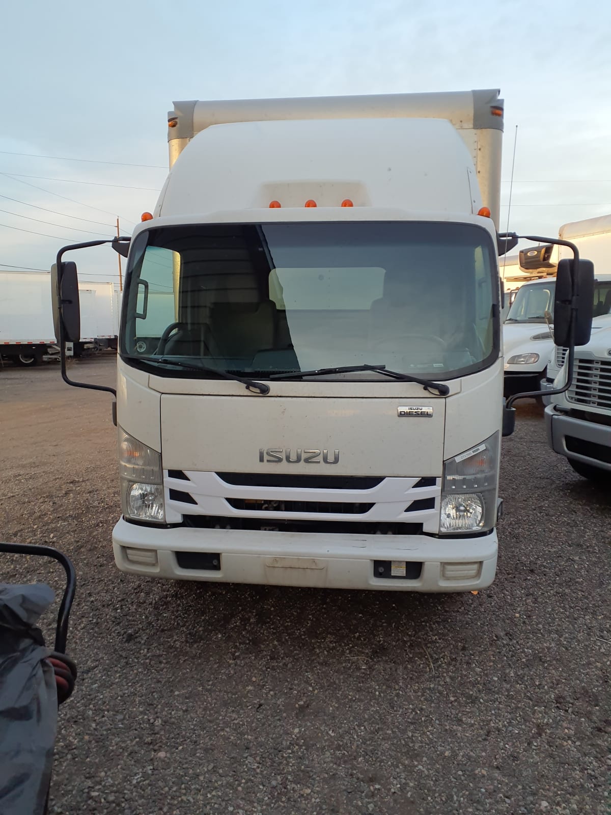 2020 Isuzu NPR 271705