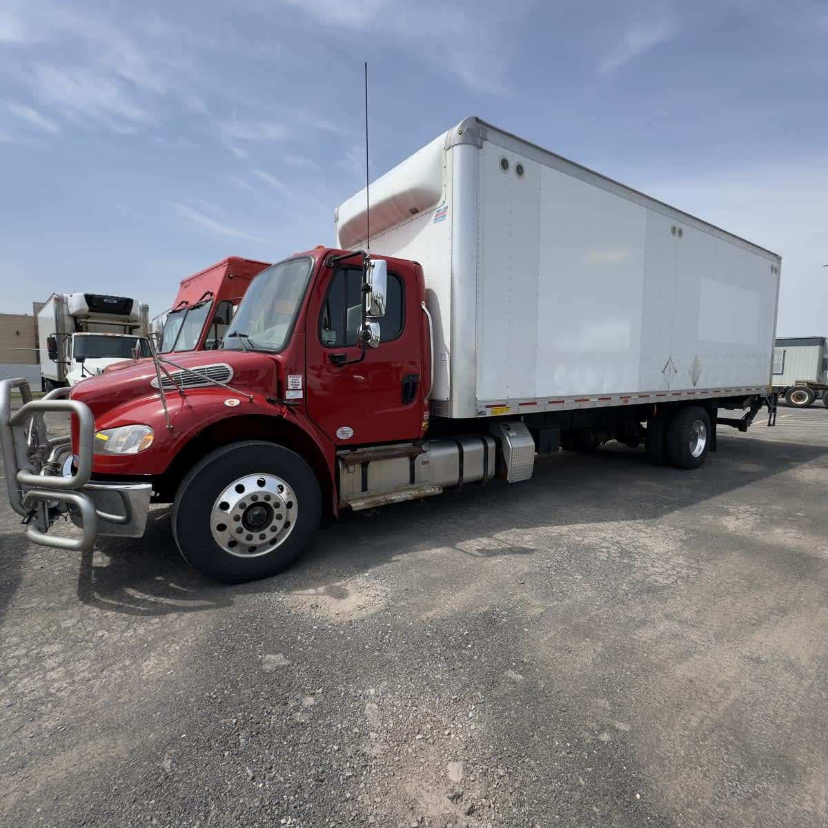 2020 Freightliner M2 106 271706