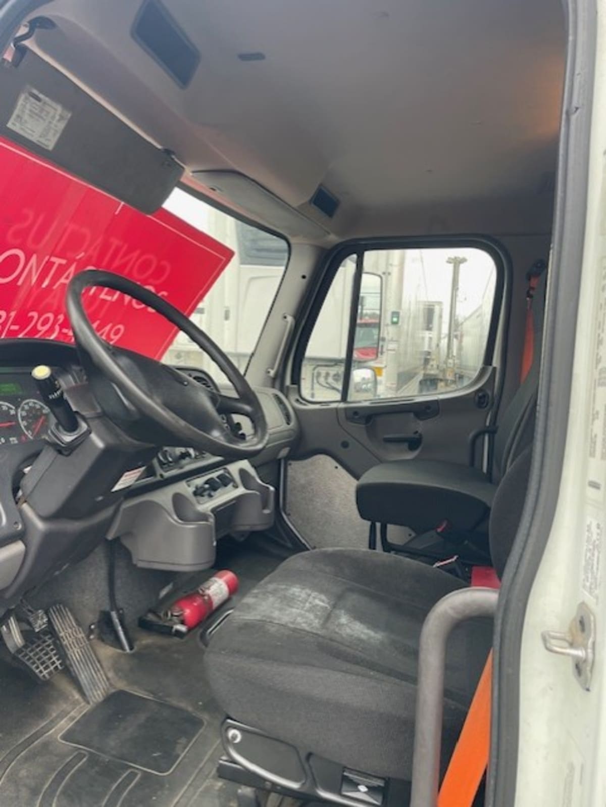 2020 Freightliner/Mercedes M2 106 271721