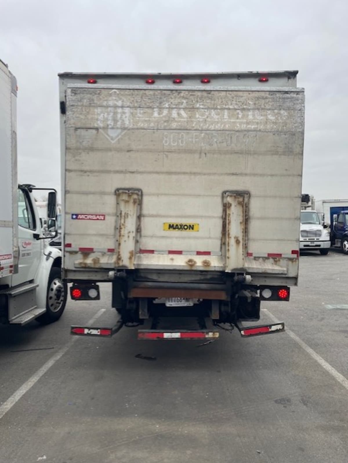 2020 Freightliner/Mercedes M2 106 271727