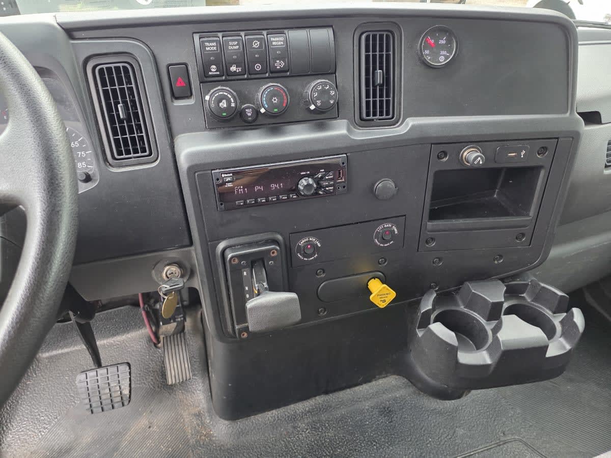 2020 Navistar International MV607 (4X2) 271778
