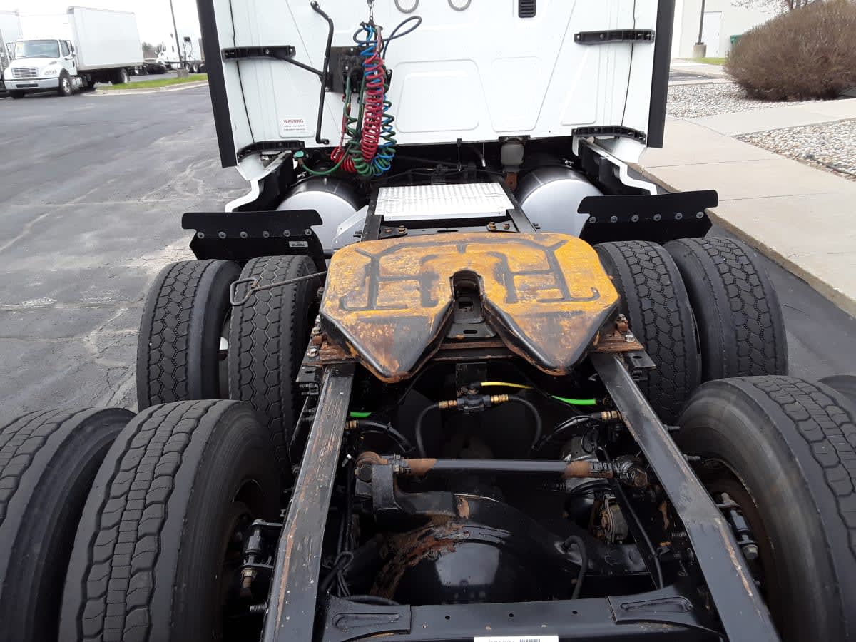 2020 Navistar International LT625 SLPR CAB 271826