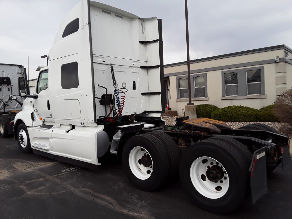 2020 Navistar International LT625 SLPR CAB 271826