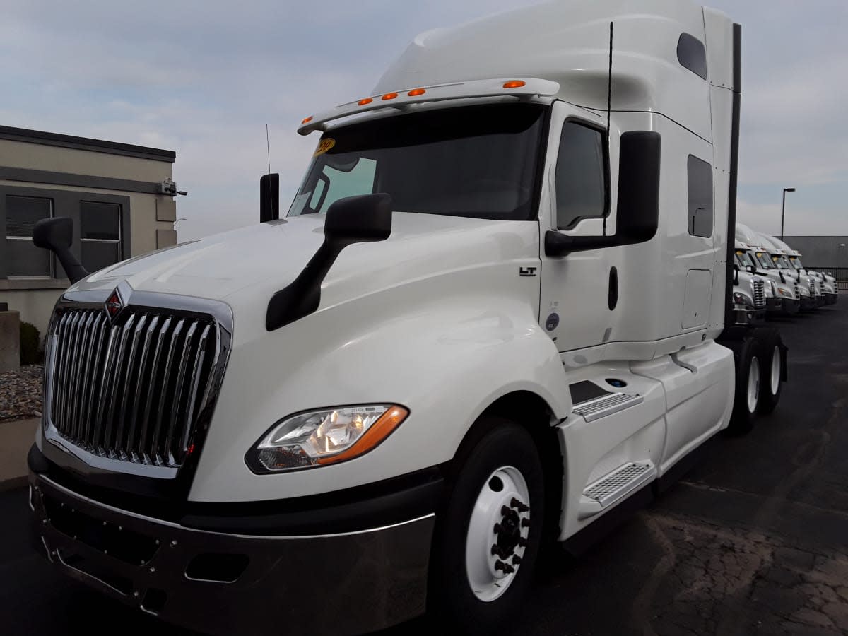 2020 Navistar International LT625 SLPR CAB 271826