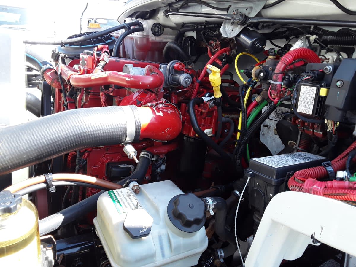 2020 Freightliner M2 106 271840