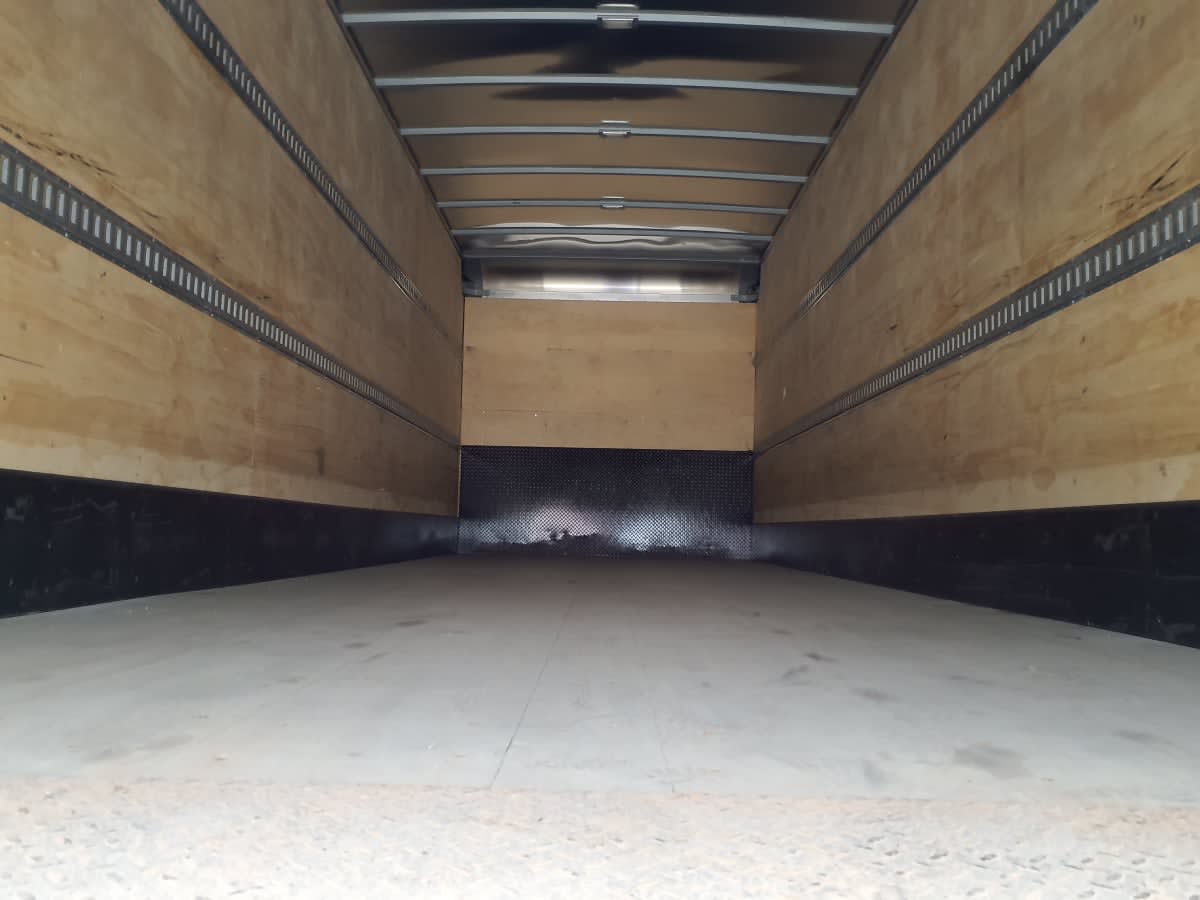 2020 Freightliner M2 106 271987