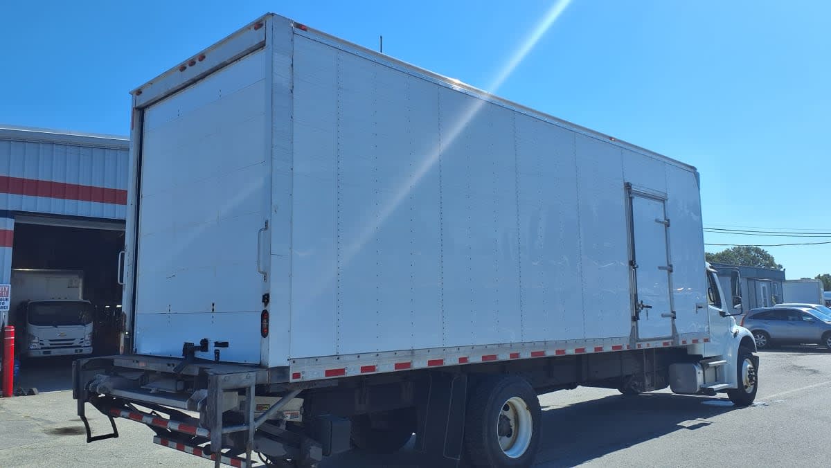 2020 Freightliner/Mercedes M2 106 272027