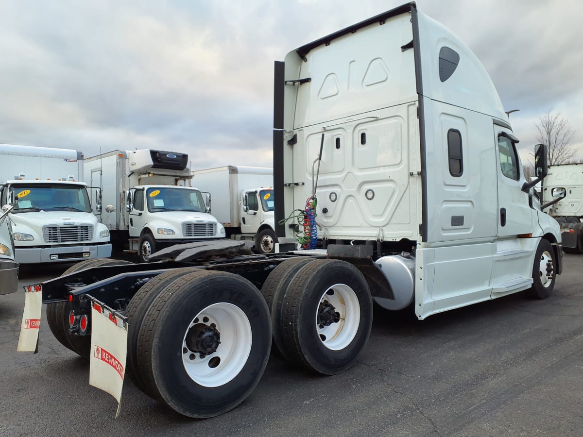 2020 Freightliner/Mercedes NEW CASCADIA PX12664 272148