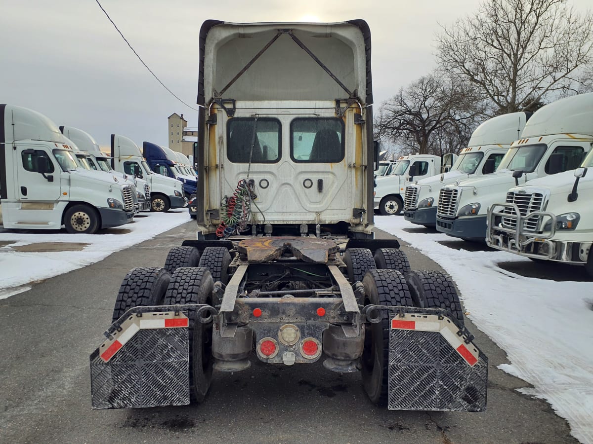 2020 Freightliner/Mercedes CASCADIA 272235