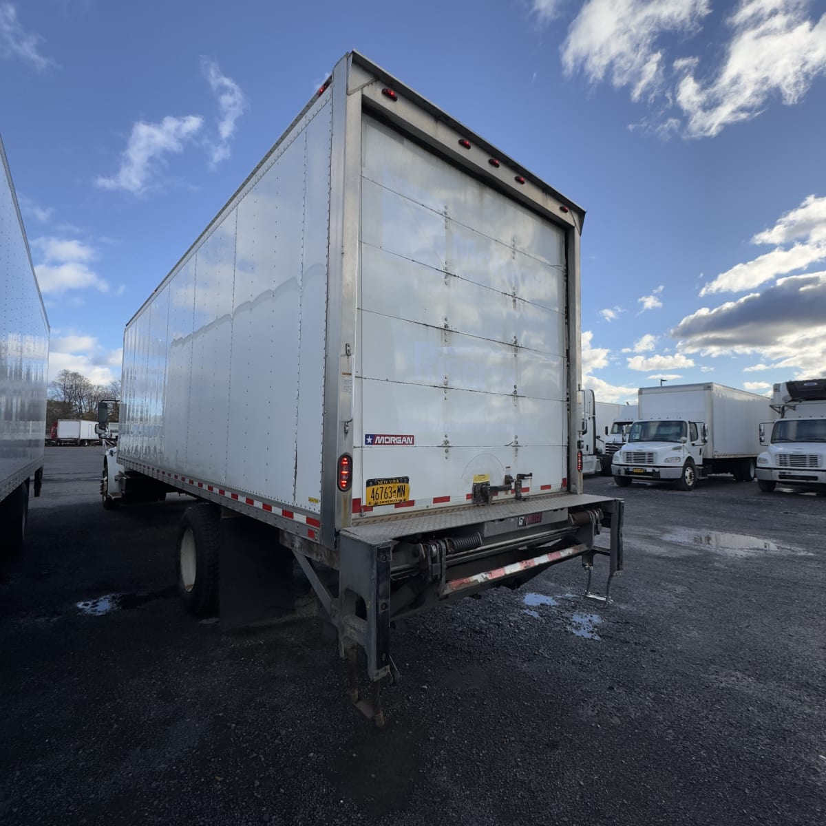 2020 Freightliner/Mercedes M2 106 272350