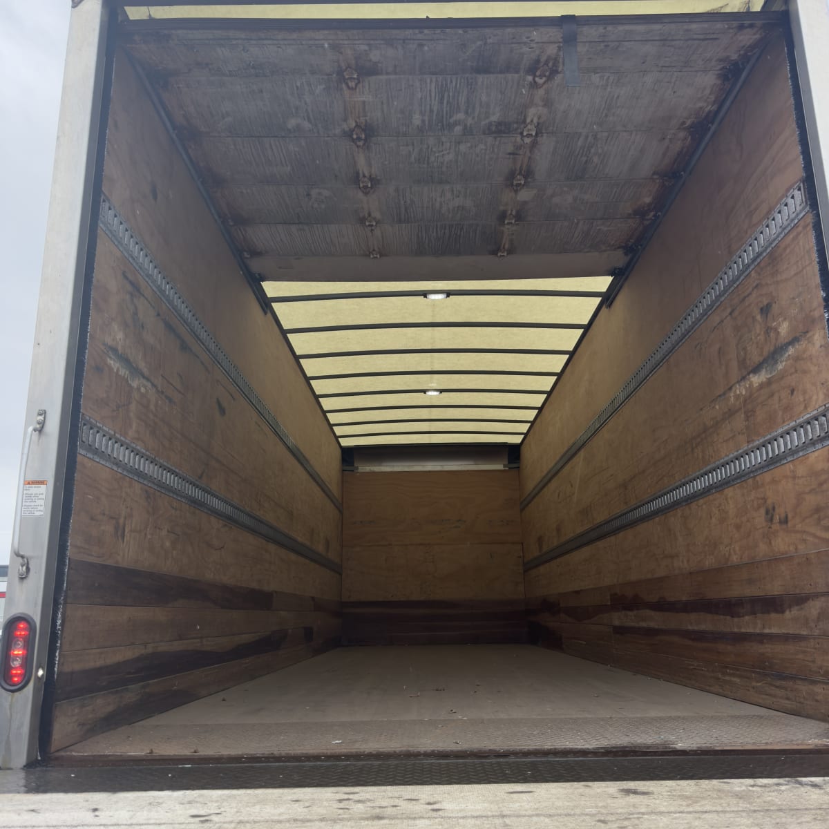 2020 Freightliner/Mercedes M2 106 272351