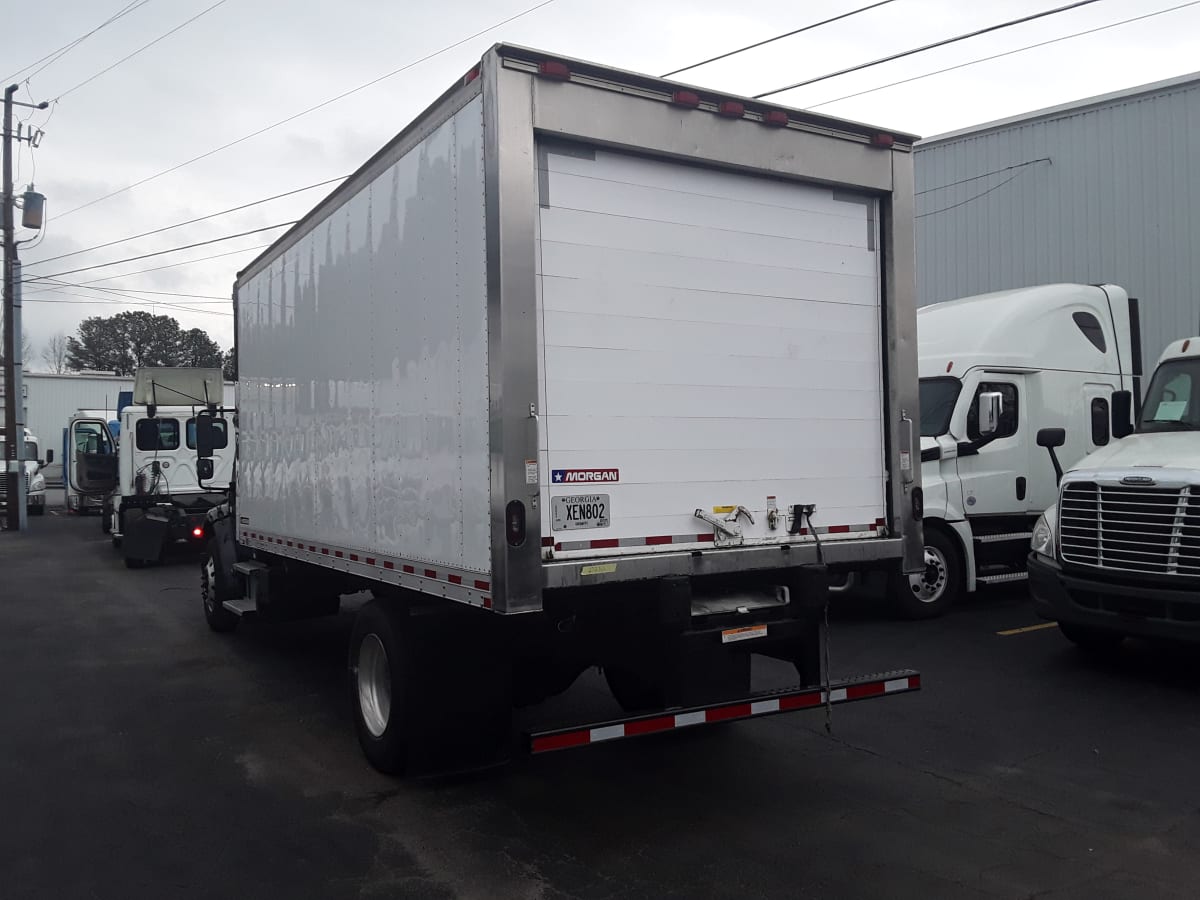 2020 Freightliner/Mercedes M2 106 272386