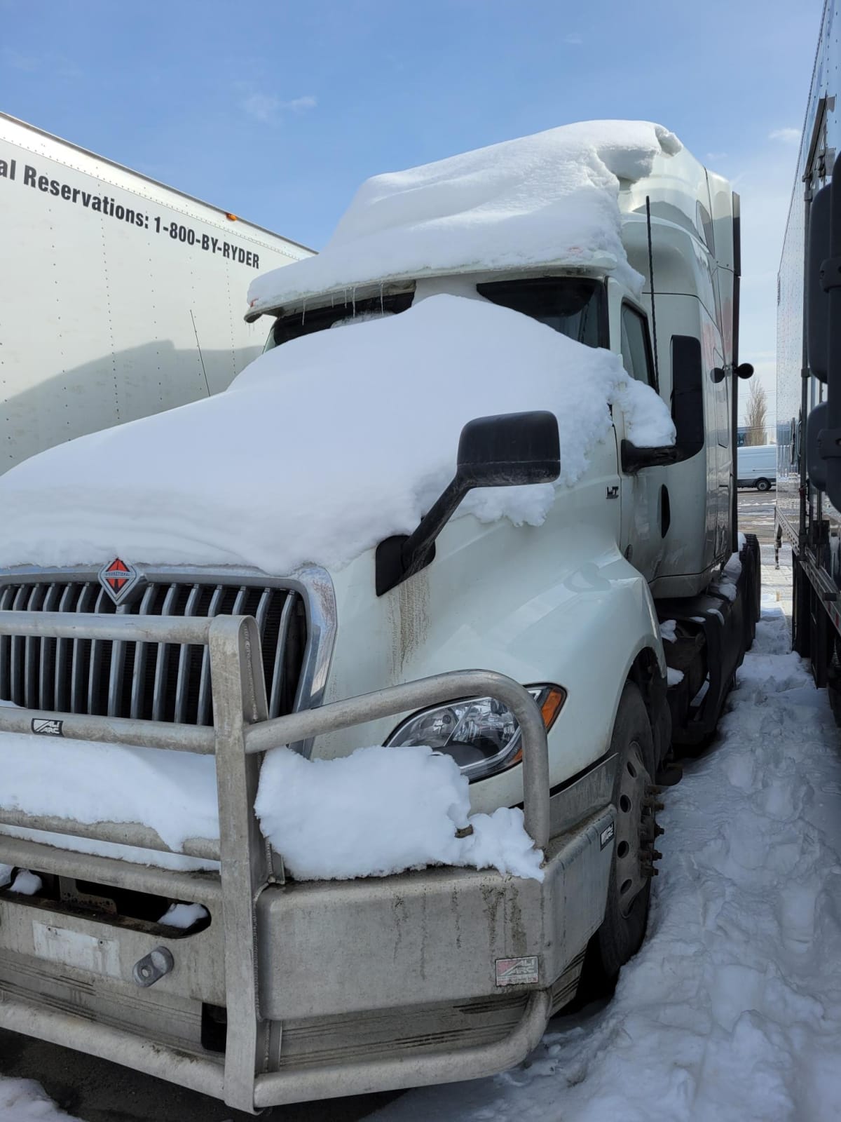 2020 Navistar International LT625 SLPR CAB 272559