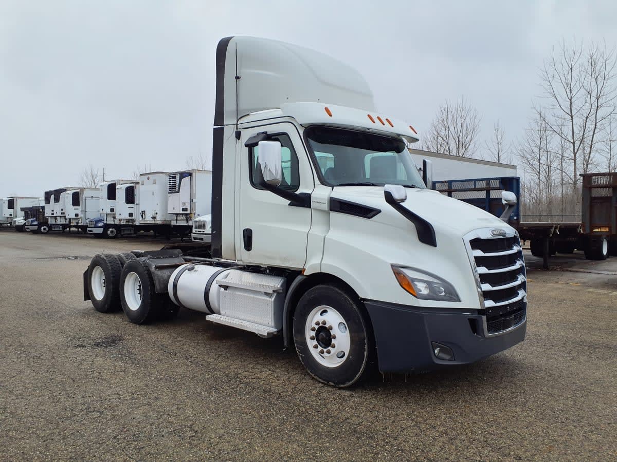 2020 Freightliner/Mercedes NEW CASCADIA 116 272855