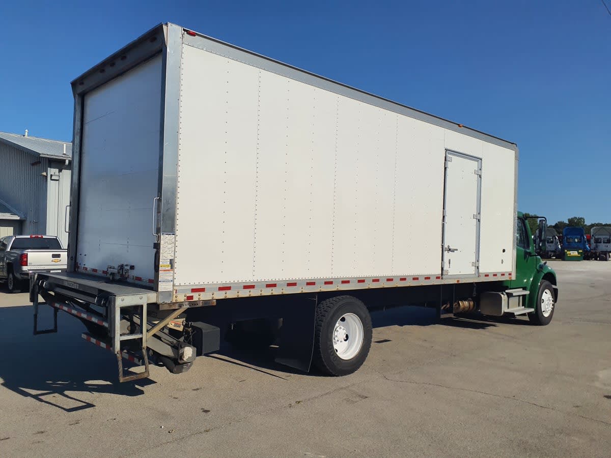 2020 Freightliner/Mercedes M2 106 273002