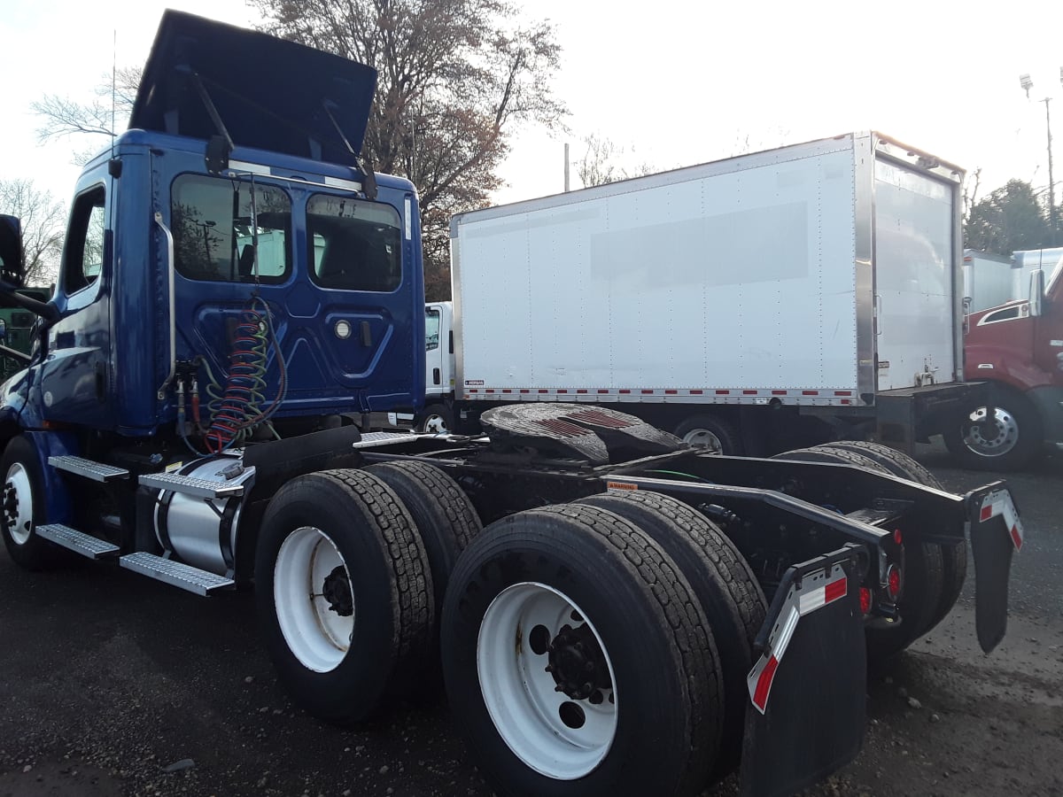 2020 Freightliner/Mercedes NEW CASCADIA PX12664 273008