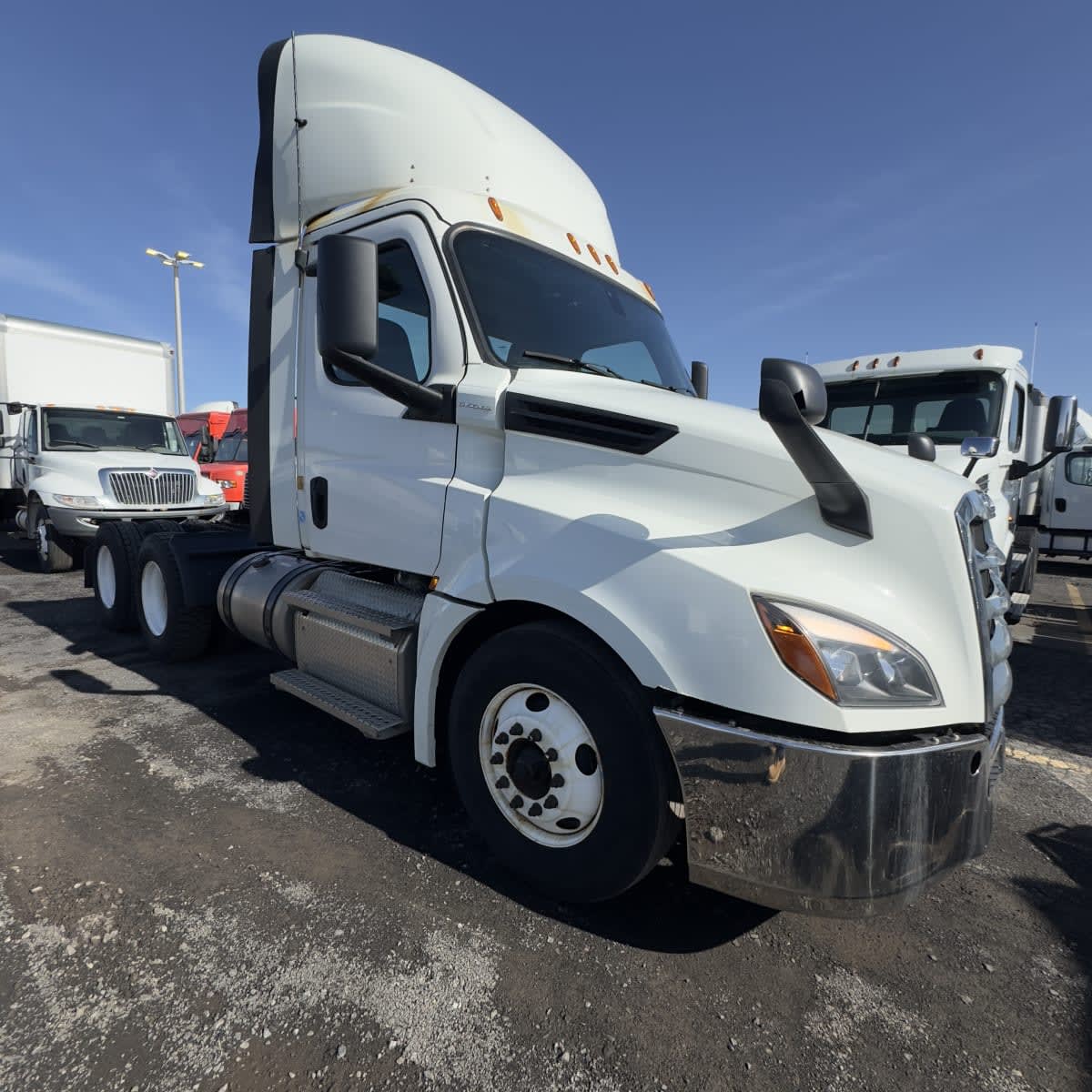 2020 Freightliner - image 3