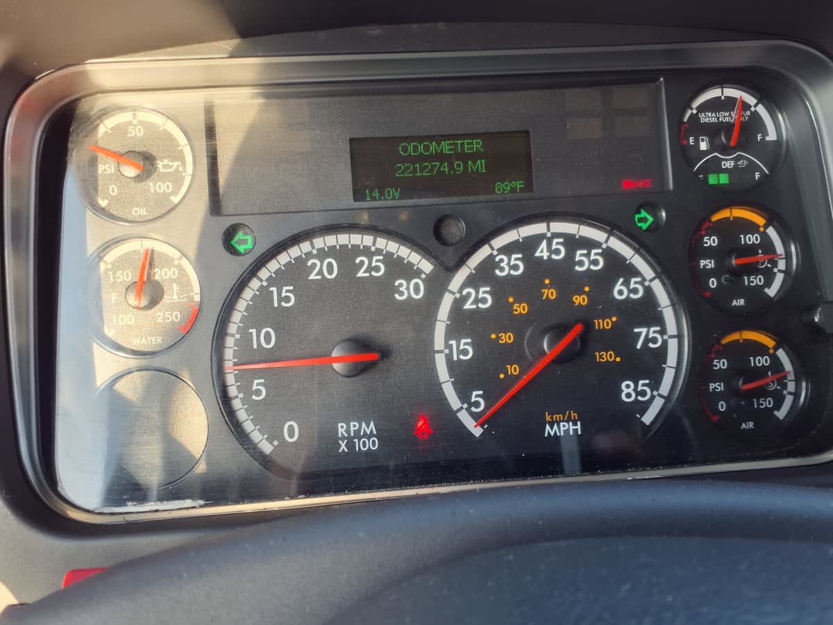 2020 Freightliner/Mercedes M2 106 273208