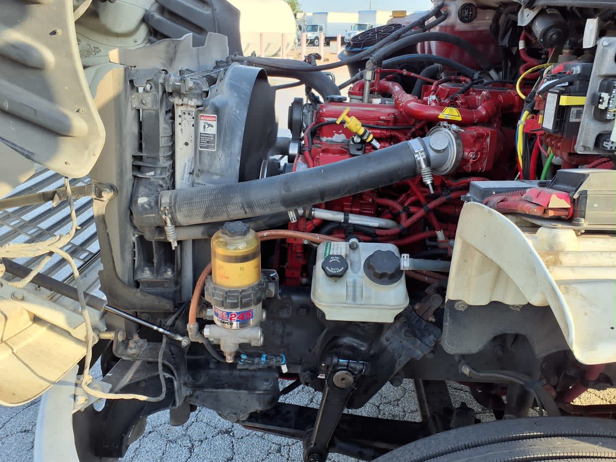 2020 Freightliner/Mercedes M2 106 273208