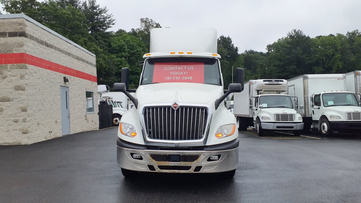 2020 International LT in Norwood, MA — photo 2