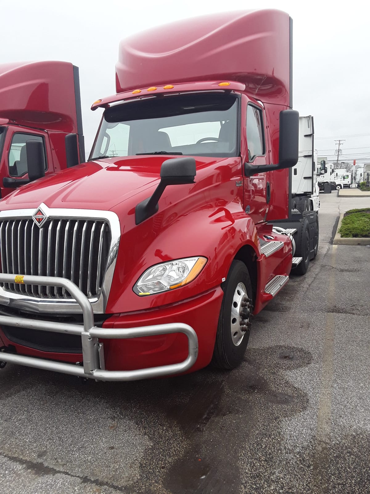 2020 Navistar International LT625 DAYCAB T/A 273279