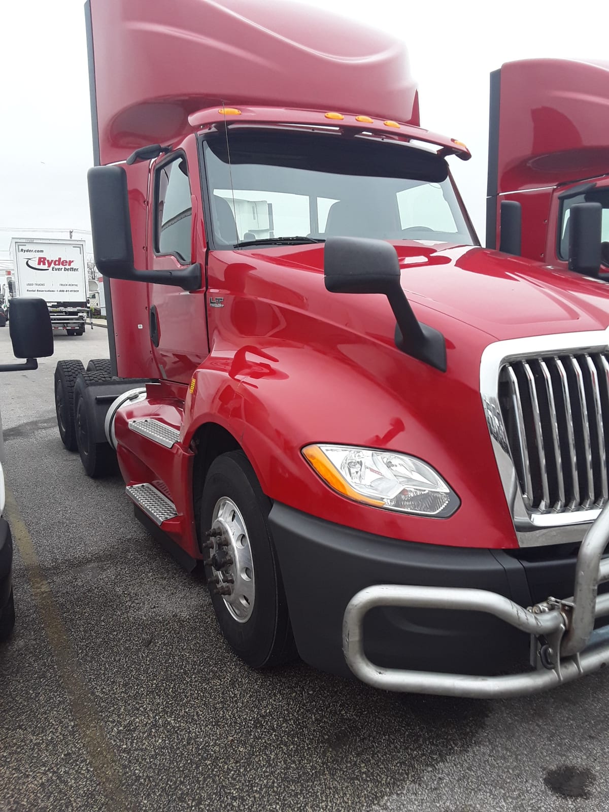 2020 Navistar International LT625 DAYCAB T/A 273282