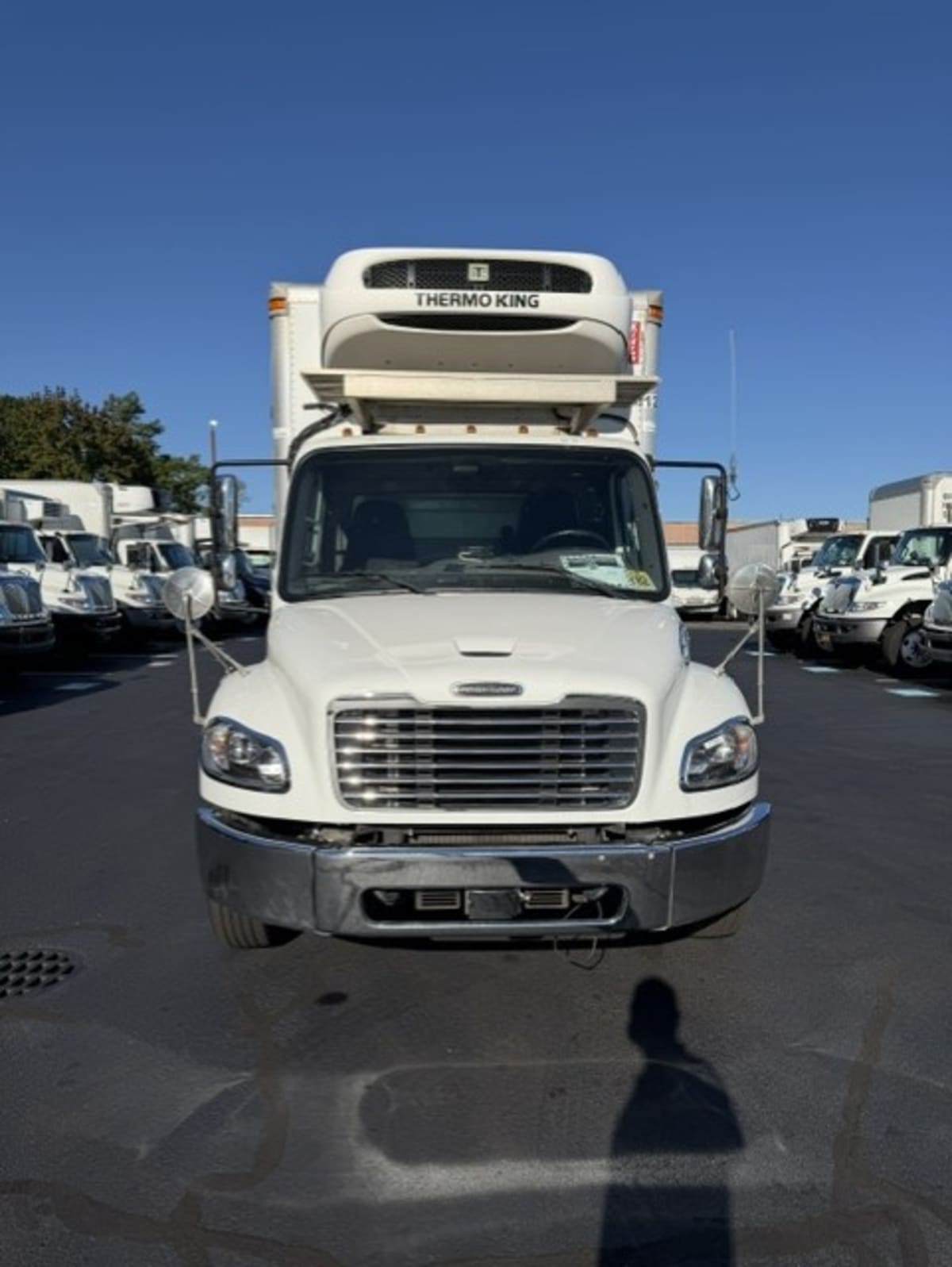 2020 Freightliner M2 106 in Farmingdale, NY — photo 2