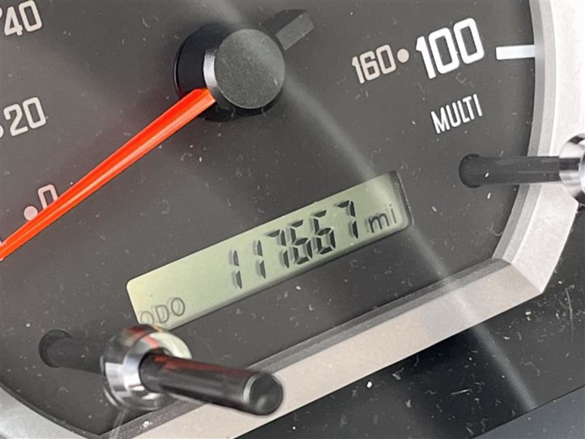 2020 Isuzu NQR - image 11