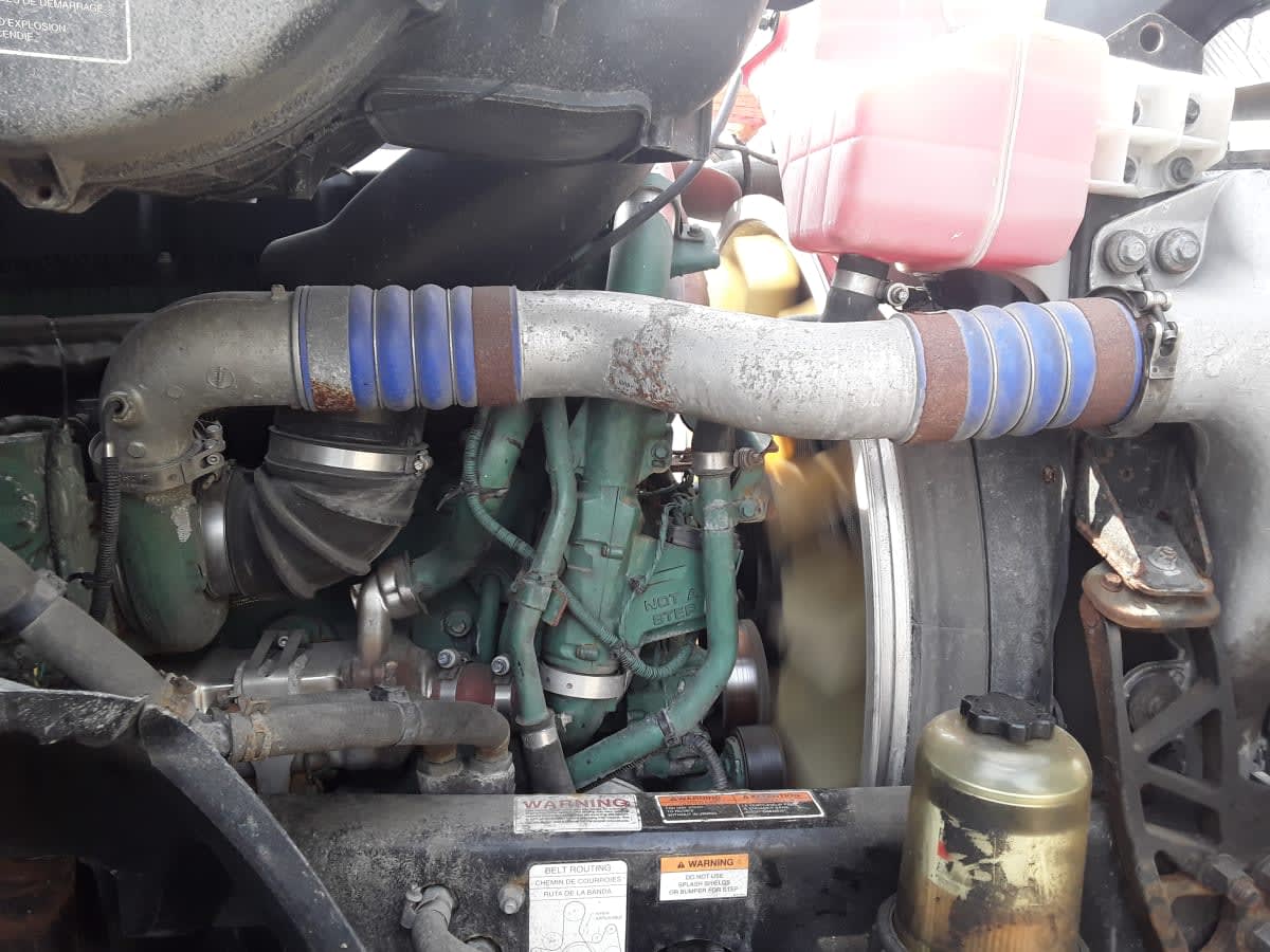 2020 Volvo VNR64T-640 273472