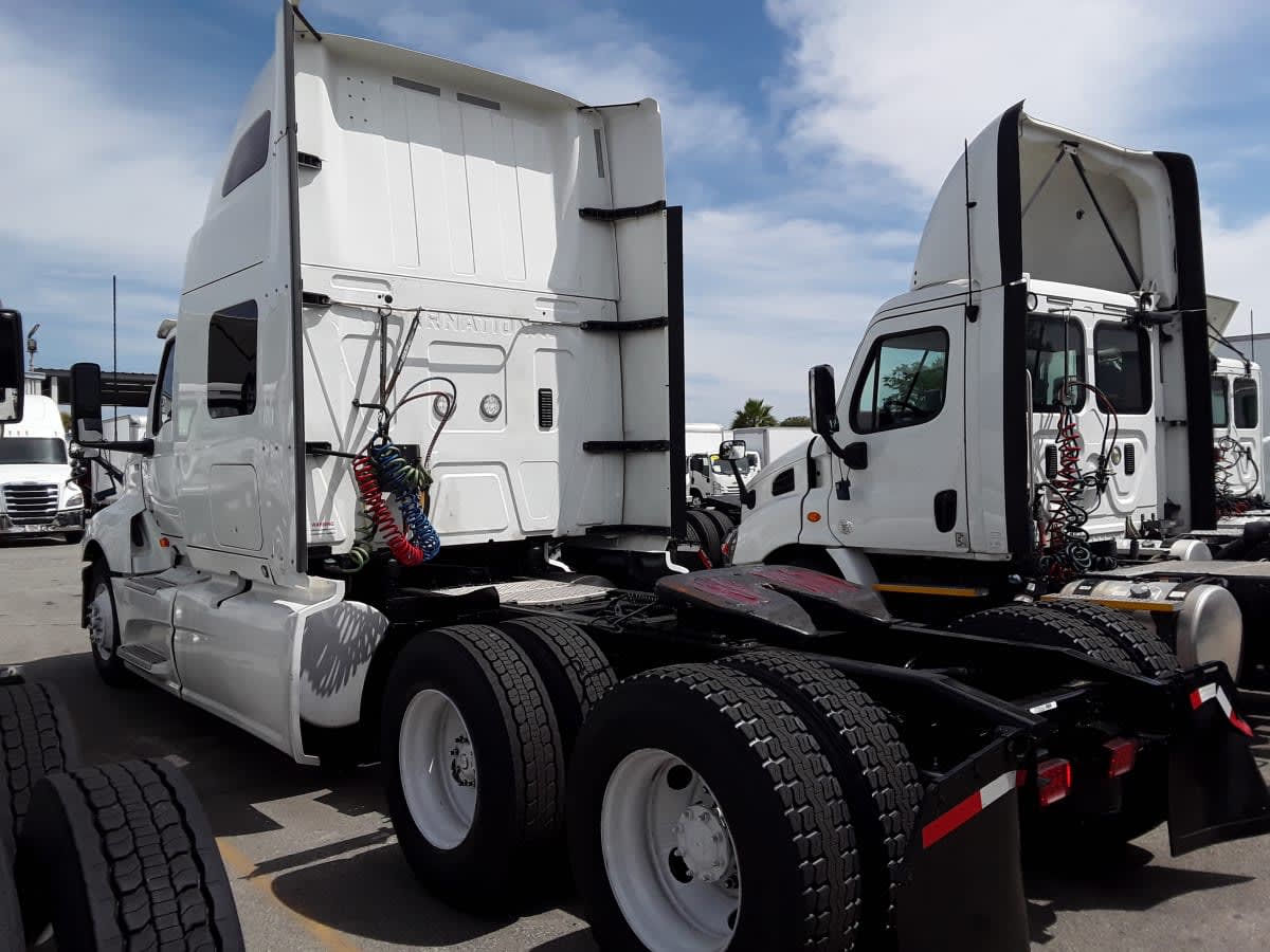 2020 International - image 6