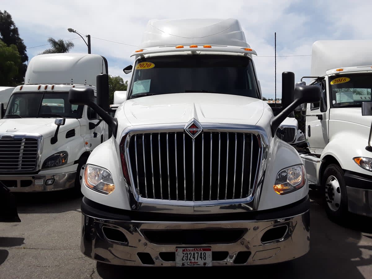 2020 International - image 2