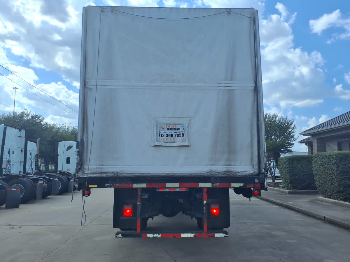 2019 Freightliner M2 106 in Houston, TX — photo 5