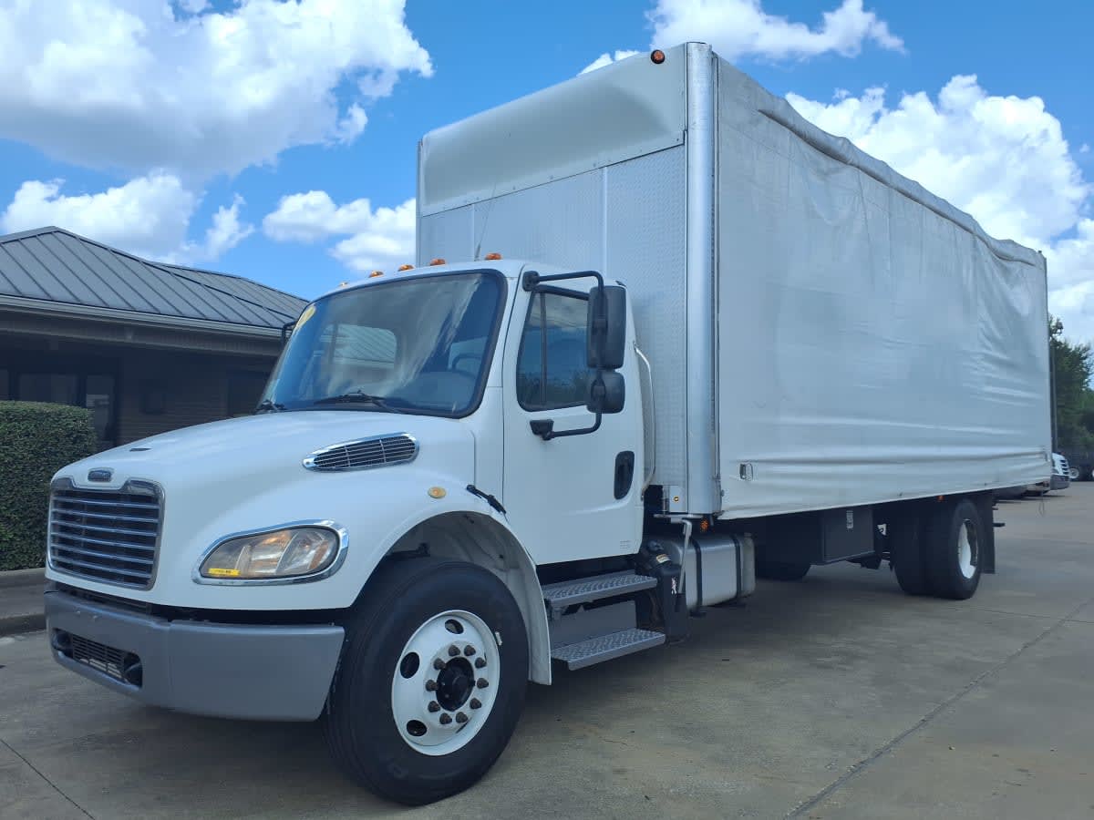 2019 Freightliner M2 106 in Houston, TX