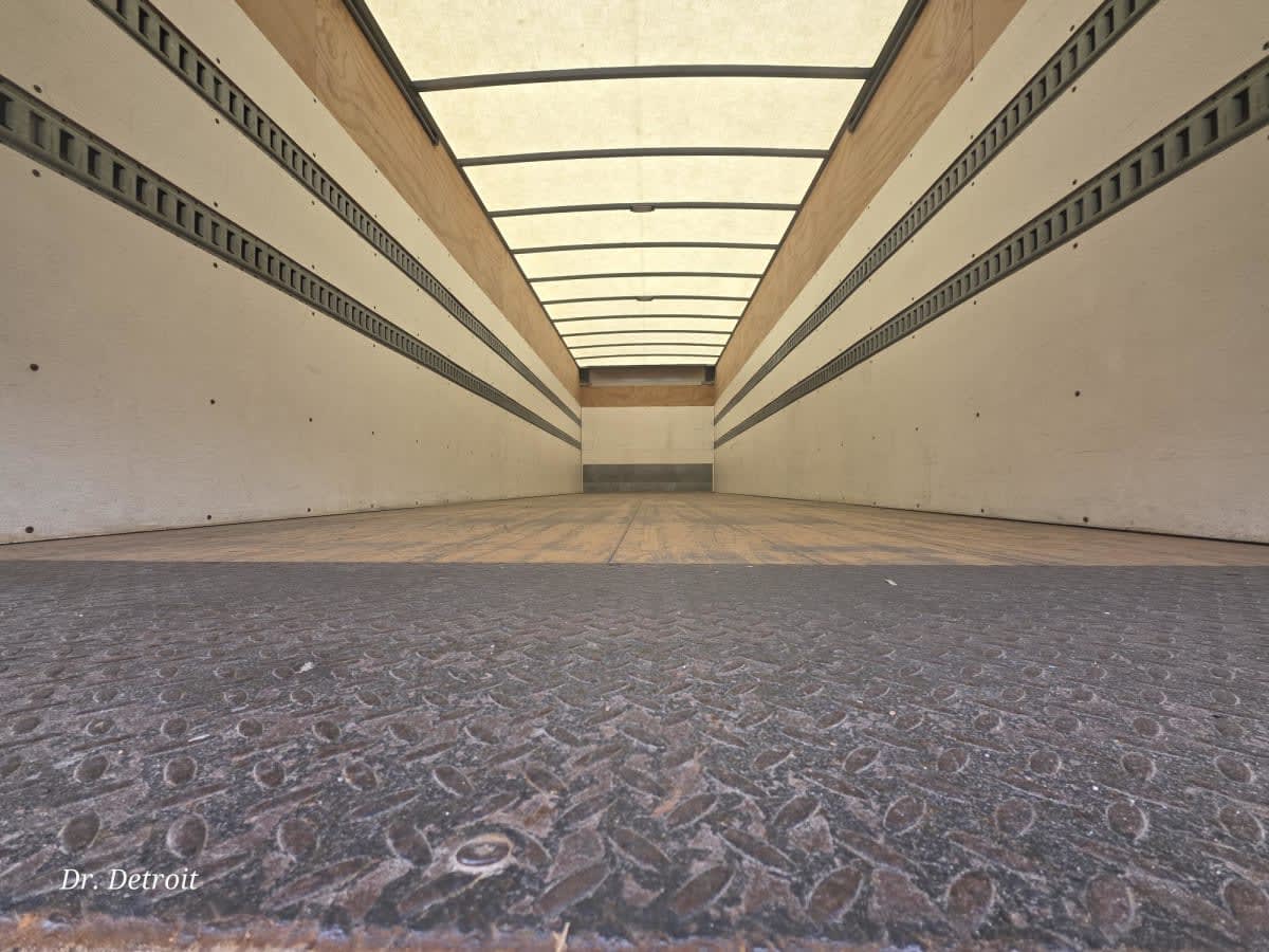 2020 Freightliner/Mercedes M2 106 273636