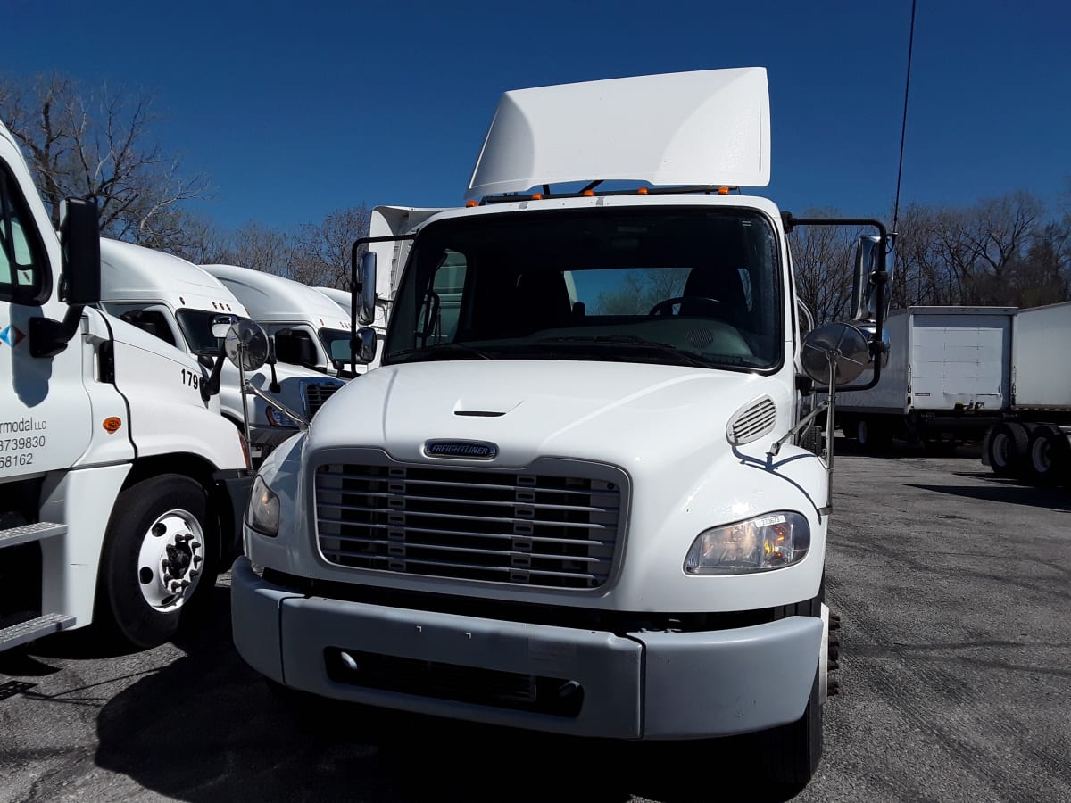 2020 Freightliner/Mercedes M2 106 273673