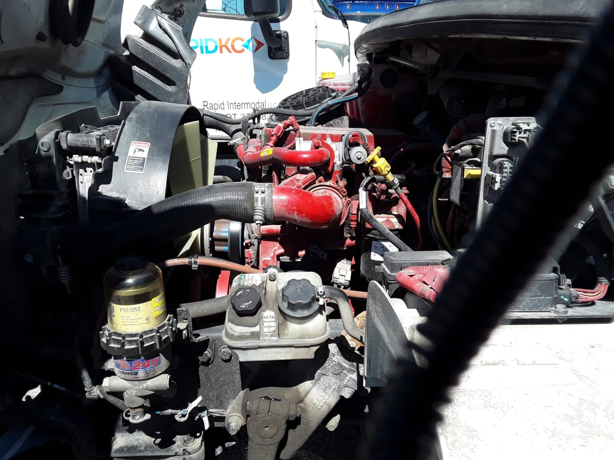 2020 Freightliner/Mercedes M2 106 273673