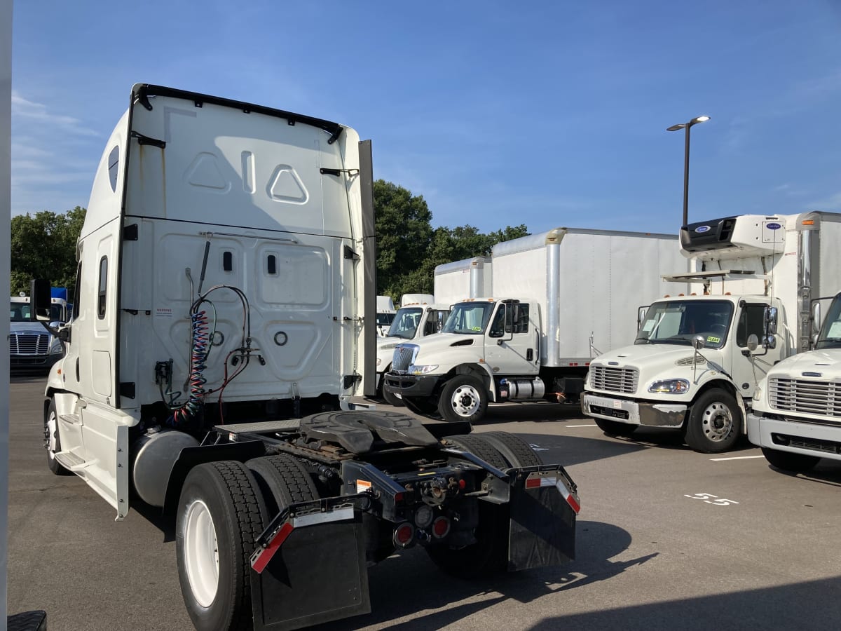 2020 Freightliner/Mercedes CASCADIA 125 273768