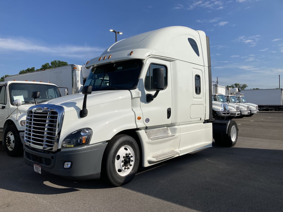 2020 Freightliner/Mercedes CASCADIA 125 273768