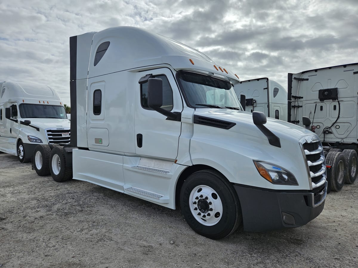 2020 Freightliner/Mercedes NEW CASCADIA PX12664 273806