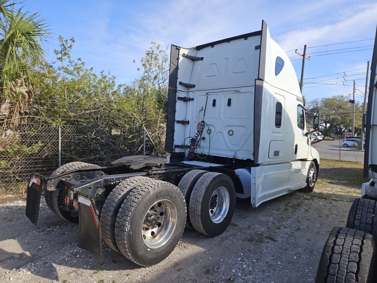 2020 Freightliner/Mercedes NEW CASCADIA PX12664 273807