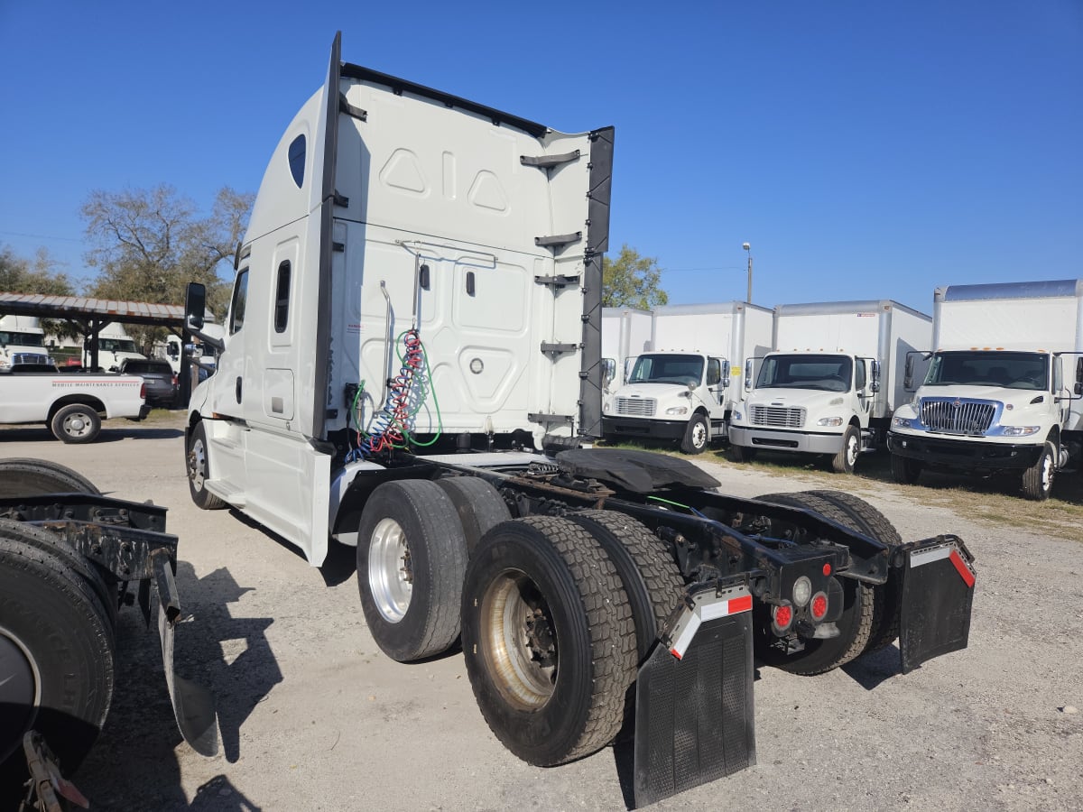 2020 Freightliner/Mercedes NEW CASCADIA PX12664 273807